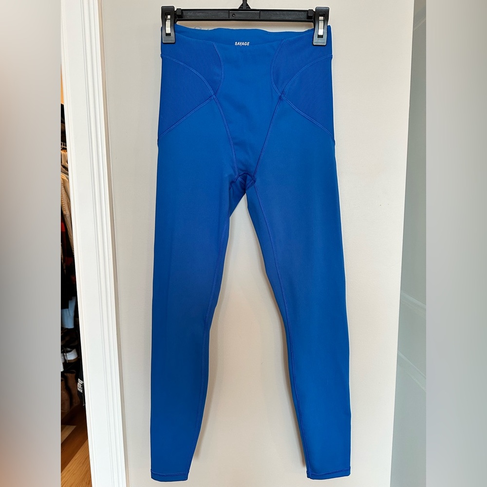 Savage X Fenty Curve Alert Hugh Waisted Rib Leggings. Retired Color: BLUE